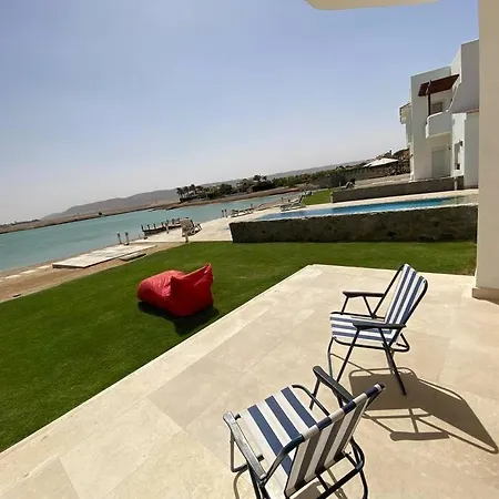 The Sandy Feet Sea Front Hurghada Exterior photo
